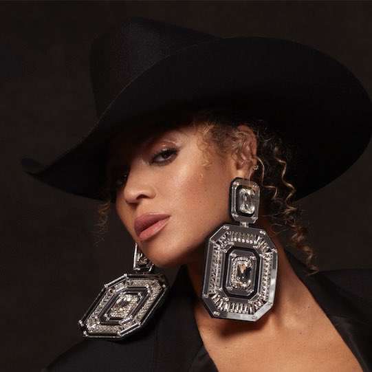 Beyoncé Adds Third Night of ‘Cowboy Carter’ Show at Chicago’s Soldier Field – The BeyHive Rejoices!